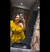 Model Maina - Transsexual escort in Hyderabad