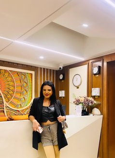 Model Maina - Transsexual escort in Hyderabad Photo 16 of 16