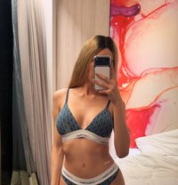 Model new arrival - Acompañantes transexual in Taipei