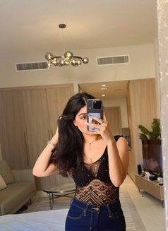 Model Noor Jvc - puta in Dubai Photo 3 of 11