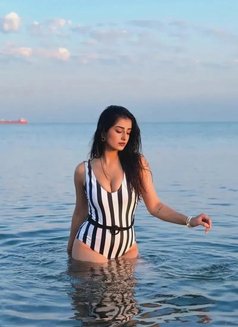 Model Pooja - escort in Doha Photo 4 of 8