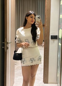 Model Pooja - escort in Doha Photo 12 of 12