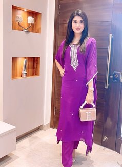 Model Pooja - escort in Doha Photo 10 of 15