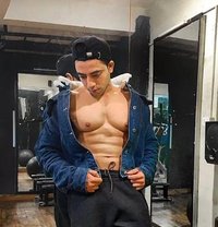 Model Sahil - Male escort in Delft