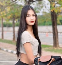 Model - masseuse in Al Juffair
