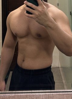 Models Actors All Over India - Male escort agency in Chennai Photo 3 of 5