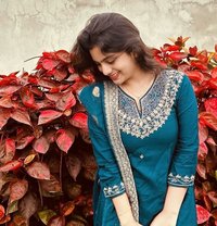 Models Girls in Kolkata, In/outcall - escort in Kolkata