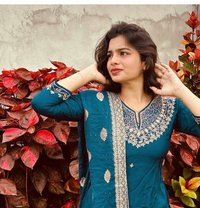 Models Girls in Kolkata, In/outcall - escort in Kolkata