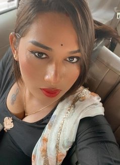 Modhu Mondal - Transsexual escort in Jaipur Photo 4 of 10