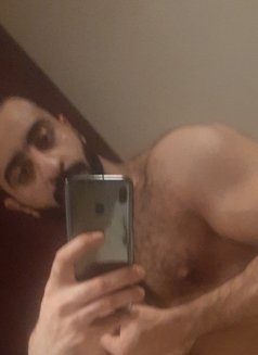 Mody Massage - Male escort in Dubai Photo 2 of 3