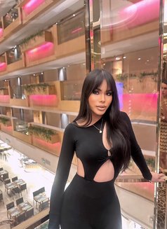 Modza - Transsexual escort in Riyadh Photo 19 of 20