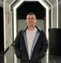 Moe - Male escort in Cairo