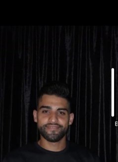 Moe Khear - Male escort in Beirut Photo 1 of 1