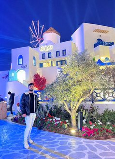 Moe - Male escort in Dubai Photo 3 of 3