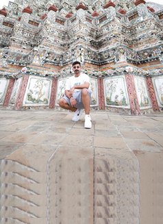 Moe - Male escort in Hong Kong Photo 2 of 4