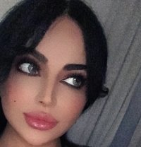 Moha Xxl - Transsexual escort in Dubai