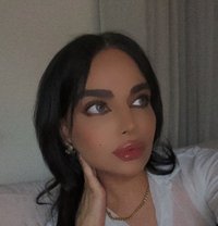 Moha Xxl - Transsexual escort in Dubai