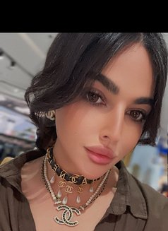 Moha Xxl - Transsexual escort in Dubai Photo 5 of 5