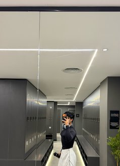 Mohamad - Male escort in Riyadh Photo 10 of 10