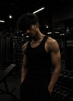 Mohamad - Male escort in Colombo Photo 1 of 1