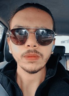 Mohamed Zu Ba - Male escort in Cairo Photo 2 of 7