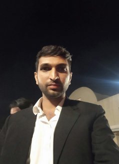 Mohammad Asif - Male companion in New Delhi Photo 5 of 7