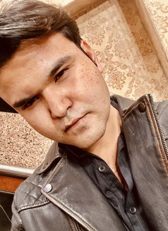 Mohammad Zaid - Male escort in New Delhi Photo 1 of 3