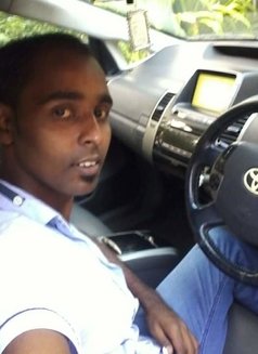 Mohammed Munshif - Agencia de acompañantes masculinas in Colombo Photo 3 of 3