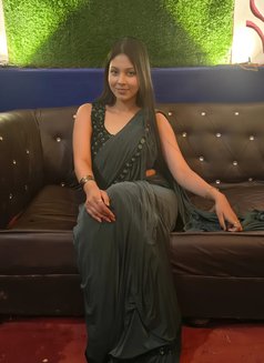 Mohini🥀꧁ Cam Queen 🧿 & Meet Gfe ༒꧂ - puta in Candolim, Goa Photo 2 of 3