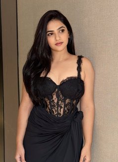 Mohini Coll Girl Sarvice Independence - escort in Ahmedabad Photo 2 of 2