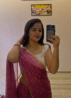 Mohini Coll Girl Sarvice Independence - escort in jamnagar Photo 1 of 2