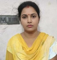 Mohini Escort direct Meet Direct Payment - puta in Candolim, Goa Photo 1 of 1
