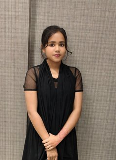 Mohini - escort in Bhubaneshwar Photo 2 of 3