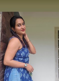 Rina devi - escort in Gurgaon Photo 1 of 1