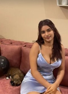 Cam show & real meet - escort in Noida Photo 1 of 1