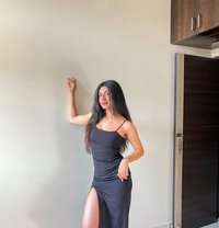 Mohini Independent Service Hotel and Ava - Male escort in Chennai
