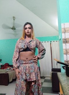Mohini - Transsexual escort in Mumbai Photo 17 of 23