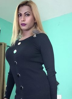 Mohini - Acompañantes transexual in Mumbai Photo 29 of 30