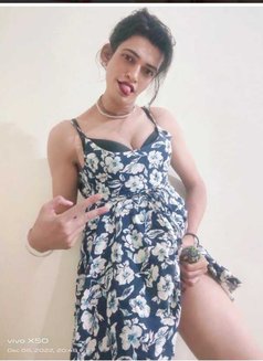 Mohini - Transsexual escort in New Delhi Photo 6 of 8