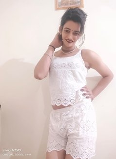 Mohini - Transsexual escort in New Delhi Photo 2 of 5