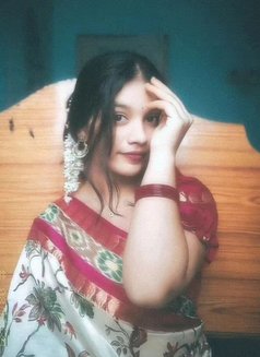 ꧁༒Mohini 🦋(Meet & Cam)༒꧂, Escorts - escort in Hyderabad Photo 1 of 1