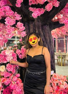 Mohini genuine hand cash service - escort in Kathmandu Photo 1 of 2