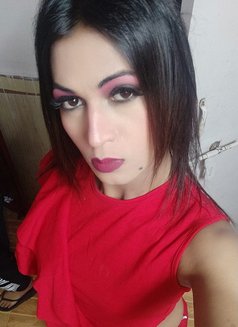 Mohiniagrawal - Transsexual escort in Mumbai Photo 16 of 17