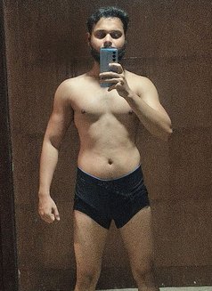 Mohit - Acompañantes masculino in Pune Photo 1 of 1