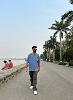 Mohit - Male escort in Chandigarh Photo 3 of 4