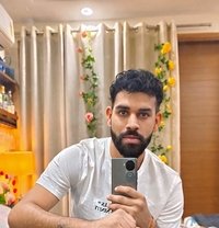 Mohit - Male escort in New Delhi
