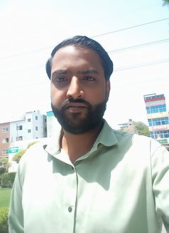 Mohit - Acompañantes masculino in New Delhi Photo 2 of 2