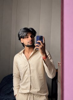 Mohit - Male escort in New Delhi Photo 1 of 1