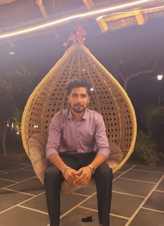 Mohit Rana - Male escort in Chandigarh Photo 2 of 6