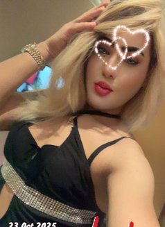 Mohranar - Transsexual escort in Khobar Photo 1 of 4
